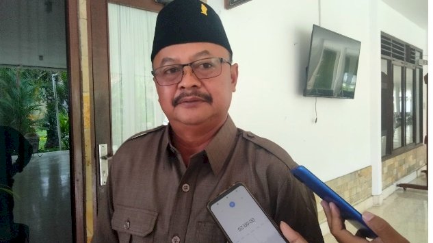 Caption: Ketua Komisi 1 DPRD Banyuwangi, Irianto