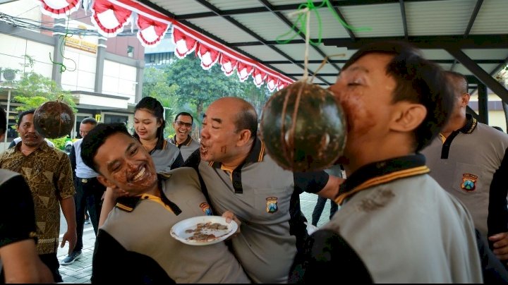 Bidhumas Polda Jatim meriah HUT RI 