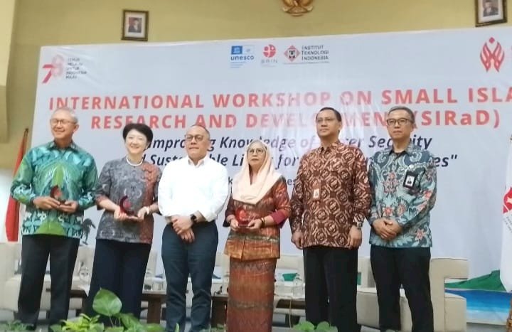 Workshop Internasional On Small Island Research and Devolopment di Mercure Hotel Jakarta/Ist