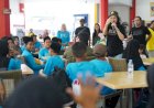 Berbagi Kebahagiaan, Ketua TP PKK Kabupaten Kediri Ajak Ratusan Anak Yatim Piatu ke Taman Safari