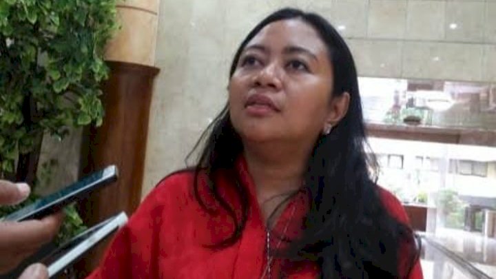 Keterangan Foto:  Agatha Retnosari, Anggota Fraksi PDI Perjuangan DPRD Provinsi Jatim