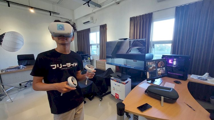 Proses pengembangan VR untuk digitalisasi konservasi bangunan bersejarah di Laboratorium Sains dan Teknologi Interior Departemen Desain Interior ITS/Ist