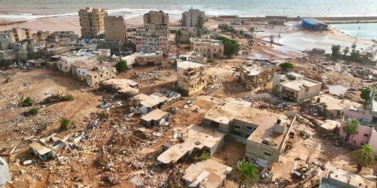 Kota Derna di Libya hancur akibat banjir yang disebabkan oleh robohnya bendungan/Net