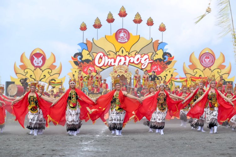 Festival Gandrung Sewu 2023 usung tema Omprog: The Glory of Art/Humas Pemkab Bwi