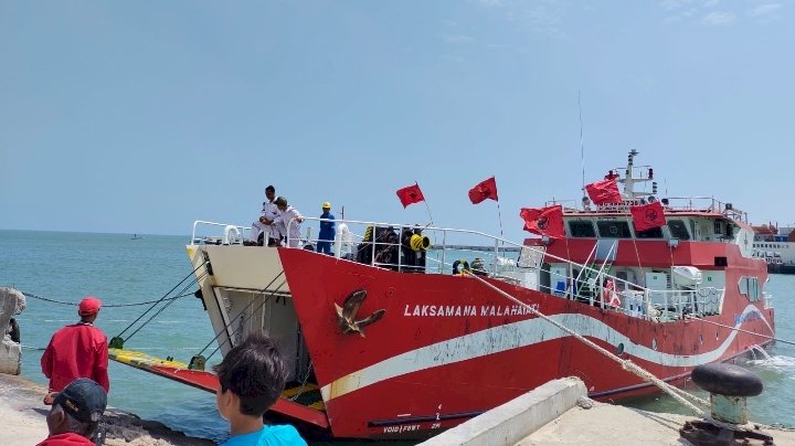 Kapal Laksamana Malahayati 