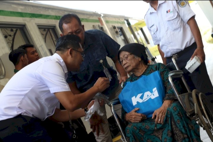 Kegiatan rail clinic di stasiun Caruban/RMOLJatim