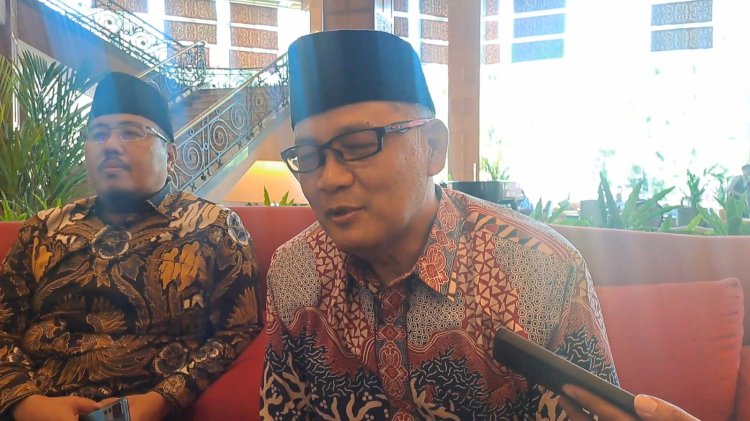 Waketum Gerindra Gus Irfan Yusuf Hakim didampingi Ketua DPD Gerindra Jatim Anwar Sadad/ist