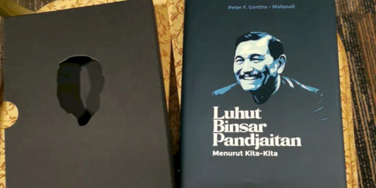 Buku "Luhut Binsar Panjaitan Menurut Kita-Kita"/Ist