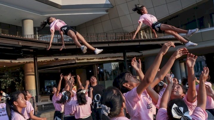 Cheerleader di Surabaya 