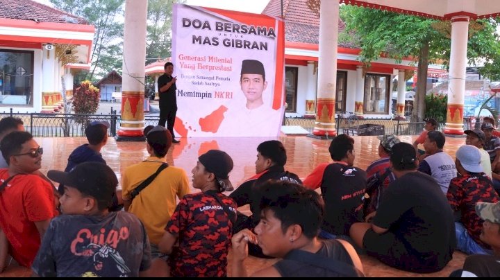 Penarik becak wisata beri dukungan untuk Gibran/ ist