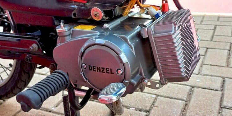 Motor listrik hasil konversi dari motor bebek Honda Astrea/Net