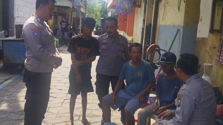 Polrestabes Surabaya sambangi keluarga yang terlibat gangster 