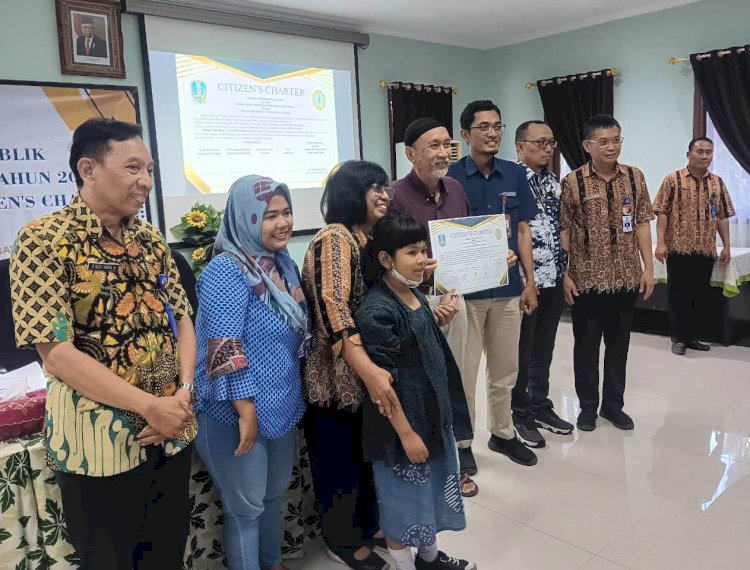 Forum Konsultasi Publik dan Penandatangan Citizen’s Charter di Graha Menur, Kamis (19/10)/ist