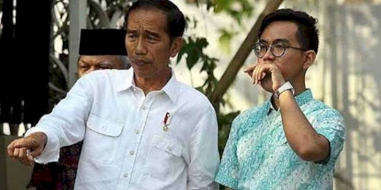 Presiden Jokowi dengan Gibran Rakabuming Raka/Net