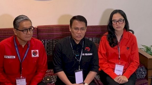 Ketua DPP PDIP, Ahmad Basarah (tengah) di Sekolah Partai DPP PDIP, Jakarta Selatan/RMOL