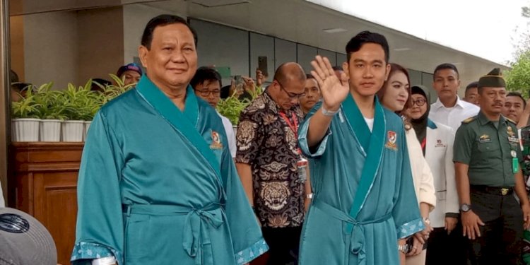 Prabowo Subianto dan Gibran Rakabuming Raka saat menjalani tes kesehatan di RSPAD Gatot Subroto Jakarta/RMOL