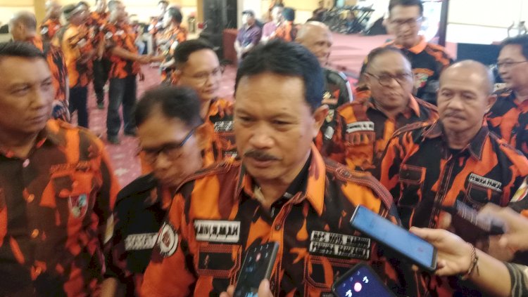    Keterangan foto : Walikota Madiun Maidi, usai menghadiri pelantikan Majelis Pimpinan Cabang Pemuda Pancasila/RMOLJatim.