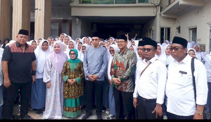 TGB H Muhammad Zainul Majdi di Pesantren Tambakberas Jombang/RMOLJatim