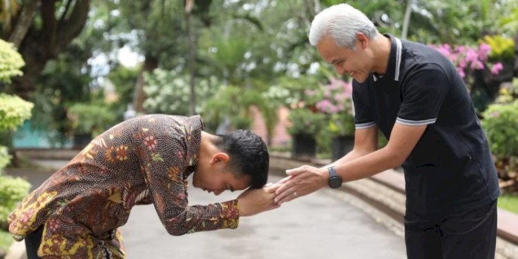 Momen pertemuan Gibran Rakabuming Raka dengan Ganjar Pranowo/Net