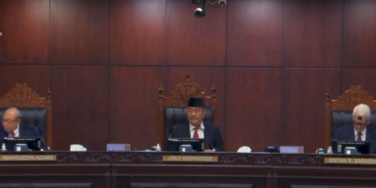 Sidang putusan perkara etik sembilan hakim konstitusi oleh Majelis Kehormatan Mahkamah Konstitusi (MKMK)/Repro