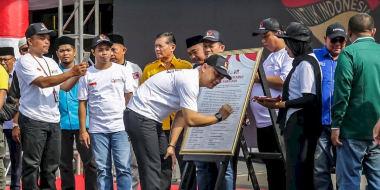 Deklarasi Pemilu Damai 2024 di Halaman Balai Kota Surabaya/RMOLJatim