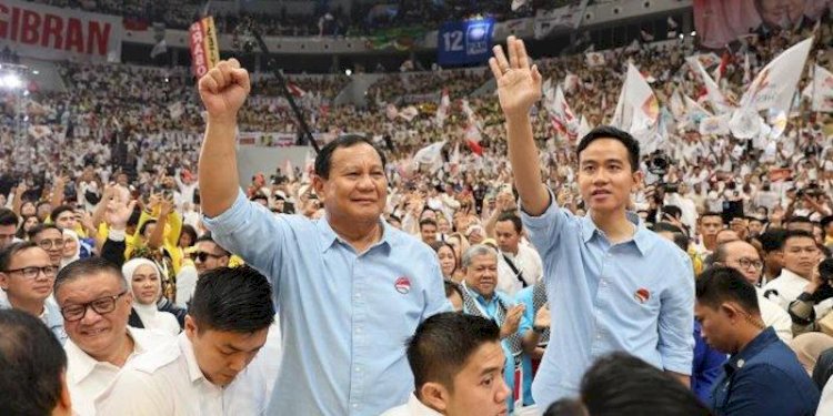 Gibran Rakabuming Raka dan Prabowo Subianto