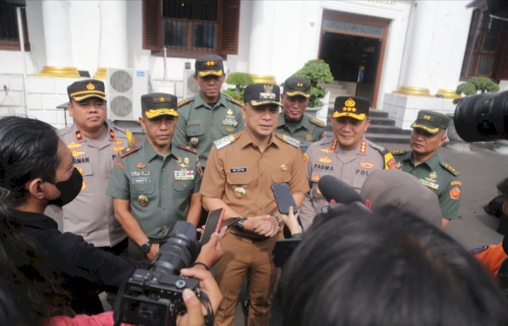 Wali Kota Eri didampingi Forkopimda Kota Surabaya usai apel gelar pasukan/RMOLJatim