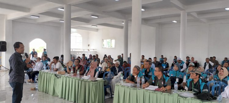 Ketua BAKORSI Jatim Dr Dhimam Abror sedang memberi pembekalan pada peserta di Pasuruan/ist