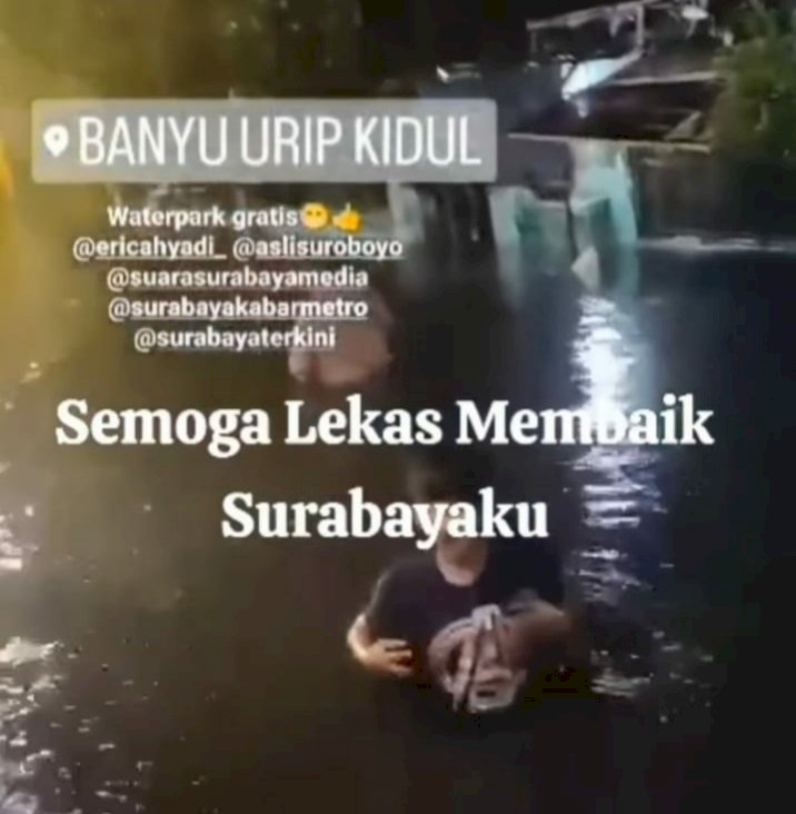 Teks foto: Video genangan setinggi pinggang di Banyuurip Kidul/ist