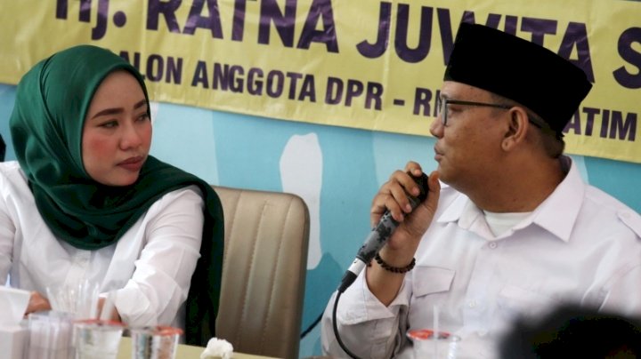 Poto - Ratna Juwita Sari, Anggota DPR RI menerima penghargaan Tokoh Muda Nahdliyin Inspiratif 2023 dari FJN