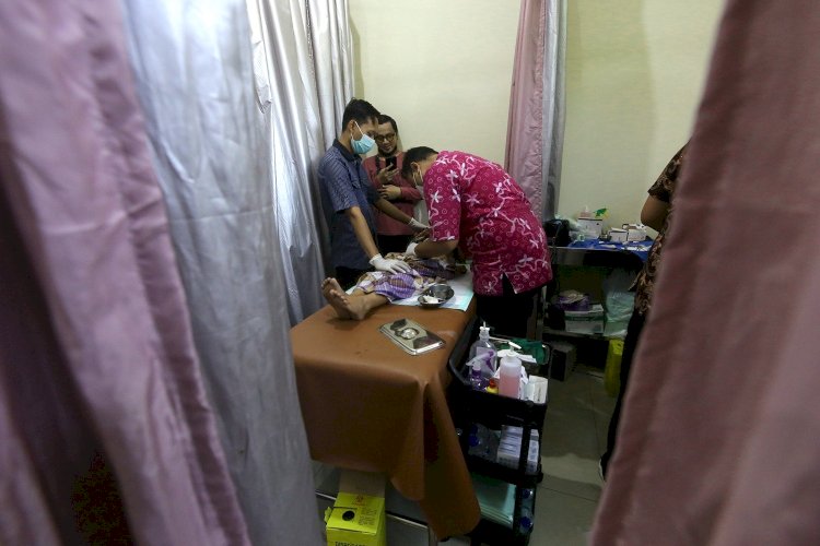 DWP Surabaya menggelar khitanan massal/ist