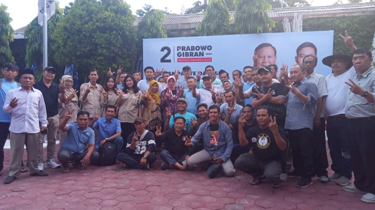 Gabungan relawan pendukung Prabowo Gibran