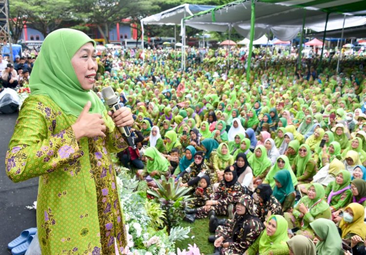 Ketua Umum PP Muslimat NU Khofifah Indar Parawansa menghadiri Pengajian Akbar yang diselenggarakan oleh PW Muslimat NU Lampung/Ist