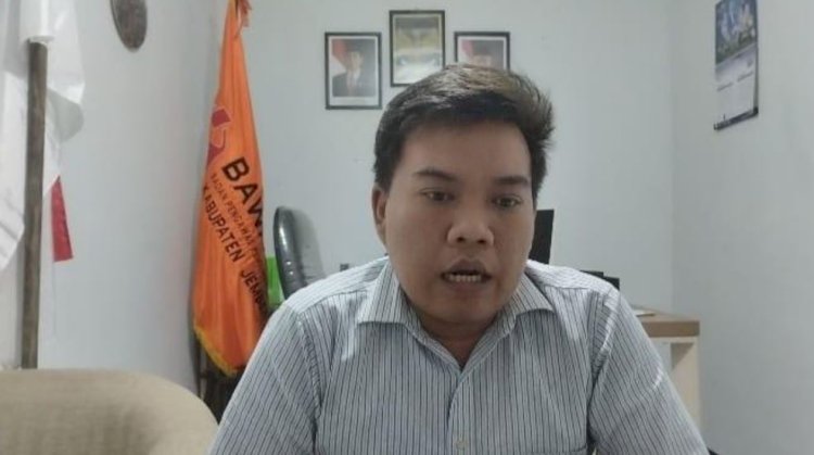 Yoyok Adi Pranata, Kordiv Sumberdaya manusia dan organisasi dan Diklat, saat dikonfirmasi diruang kerjanya/RMOLJatim