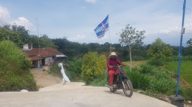 Jalan usaha tani wilayah atas Tahap I (PAK) di Desa/Kecamatan Poncol, Kabupaten Magetan yang dibangun dengan keringat warga setempat/RMOLJatim