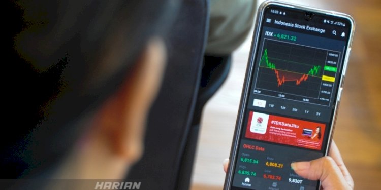 PT Bursa Efek Indonesia meluncurkan aplikasi IDX Mobile yang dapat diunduh di PlayStore maupun Apple Store. Peluncuran layanan berbentuk daring ini bertepatan dengan perayaan ke 31 tahun BEI pada Kamis (13/7)/Harian Disway