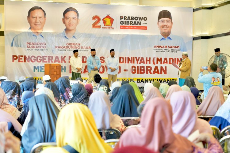 Gus Sadad di hadapan ribuan guru madin di Banyuwangi/Ist