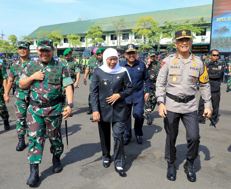 Gubernur Khofifah bersama forkopimda Jatim 