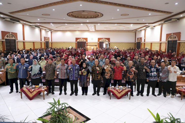 Pj Bupati Jombang buka kegiatan penguatan kapasitas dan optimalisasi kinerja pilar sosial di Hotel Yusro/Ist