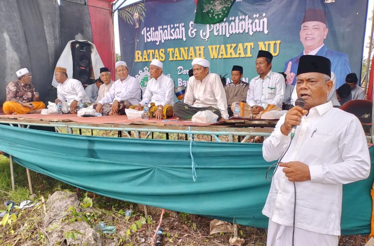 H Abu Hasan saat sambutan di tasyakuran tanah wakaf PCNU Sumenep/Ist