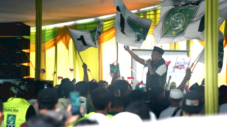 Abdul Malik Haramain di hadapan kader PKB Probolinggo/RMOLJatim