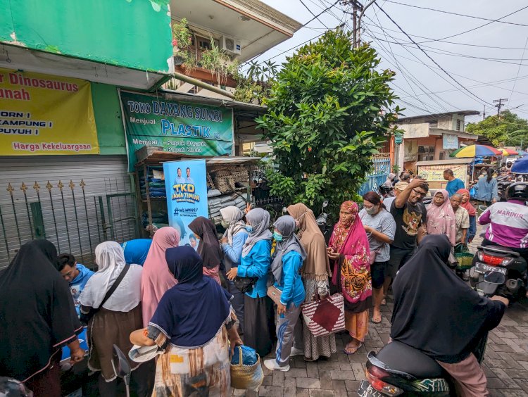 Penanganan banjir oleh TKD Jatim Prabowo Gibran/ ist