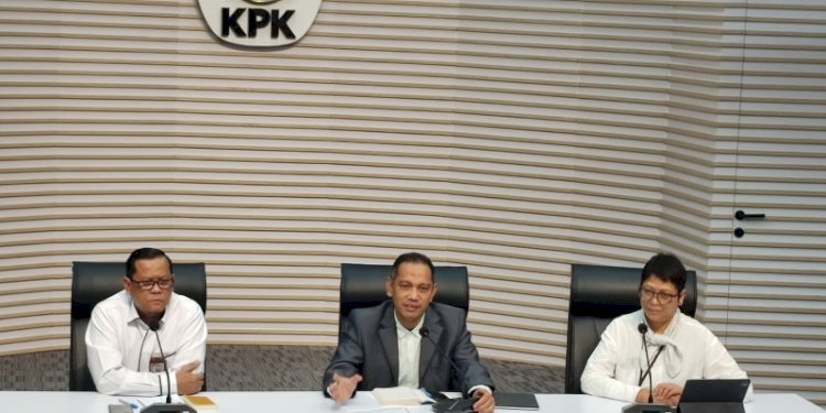 Wakil Ketua KPK, Nurul Ghufron (tengah) saat konferensi pers/RMOL