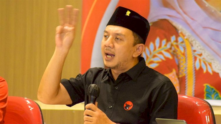 Wakil Ketua DPD PDIP Jatim Bidang Pemenangan Pemilu, Deni Wicaksono,