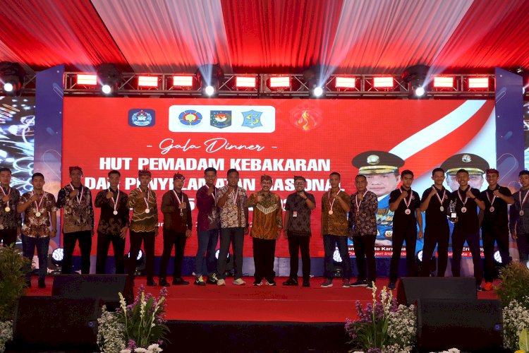 Teks foto: Danang Insita Putra di acara gala dinner di Taman Surya, Balai Kota Surabaya/ist