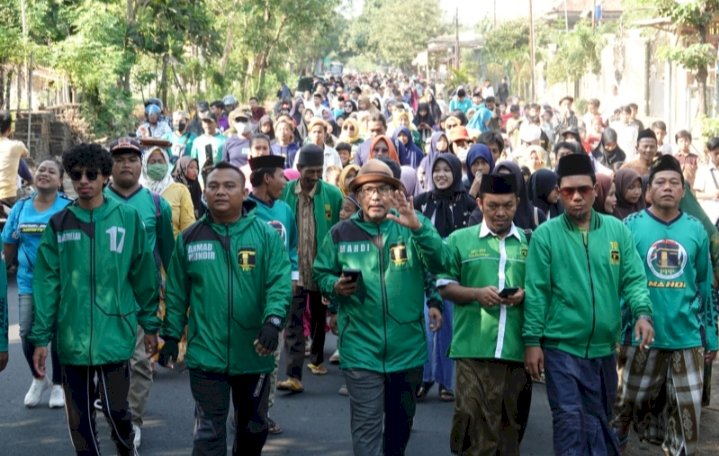 Mahdi aaat jalan santai PPP Kabupaten Probolinggo saat di Kecamatan Bantaran tahun 2023/RMOLJatim 