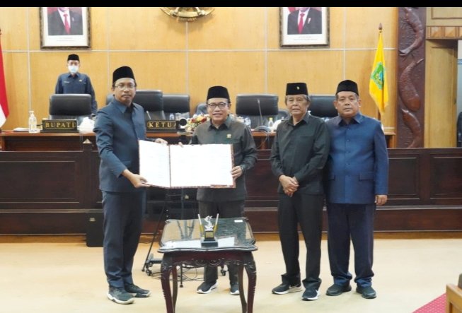 Pengesahan Raperda RTRW Kabupaten Sidoarjo jadi Perda/EMOLJatim