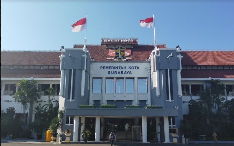  Balai Kota Surabaya/ist