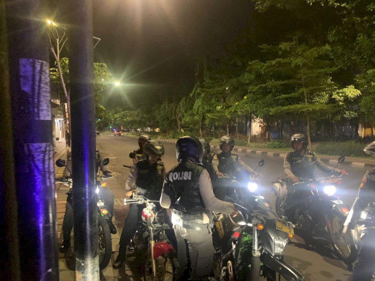 Patroli malam yang dilakukan Polrestabes Surabaya untuk menjaga kindusifitas/ ist 