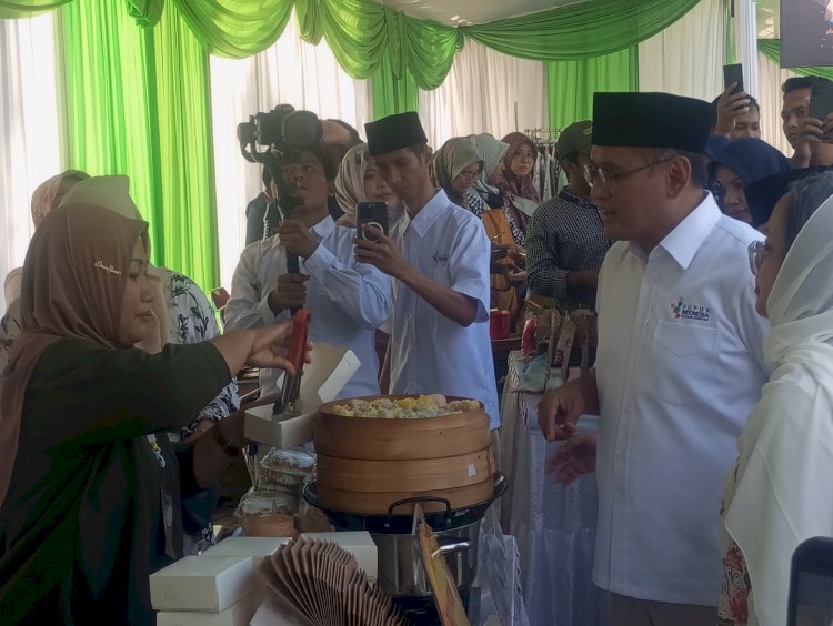 Pimpinan Pupuk Gresik dan Pupuk Indonesia 